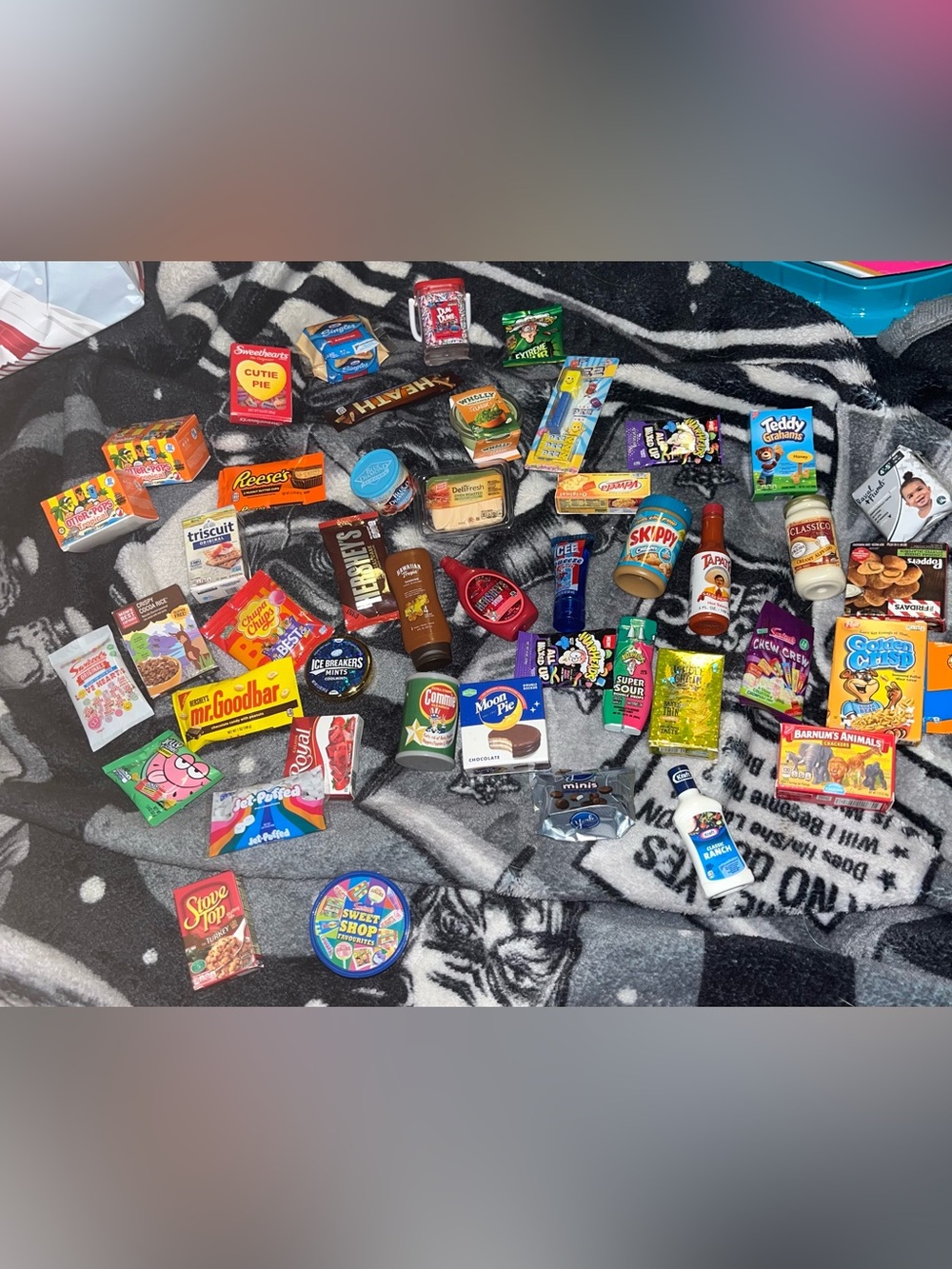 Food Mini Brands lot!
